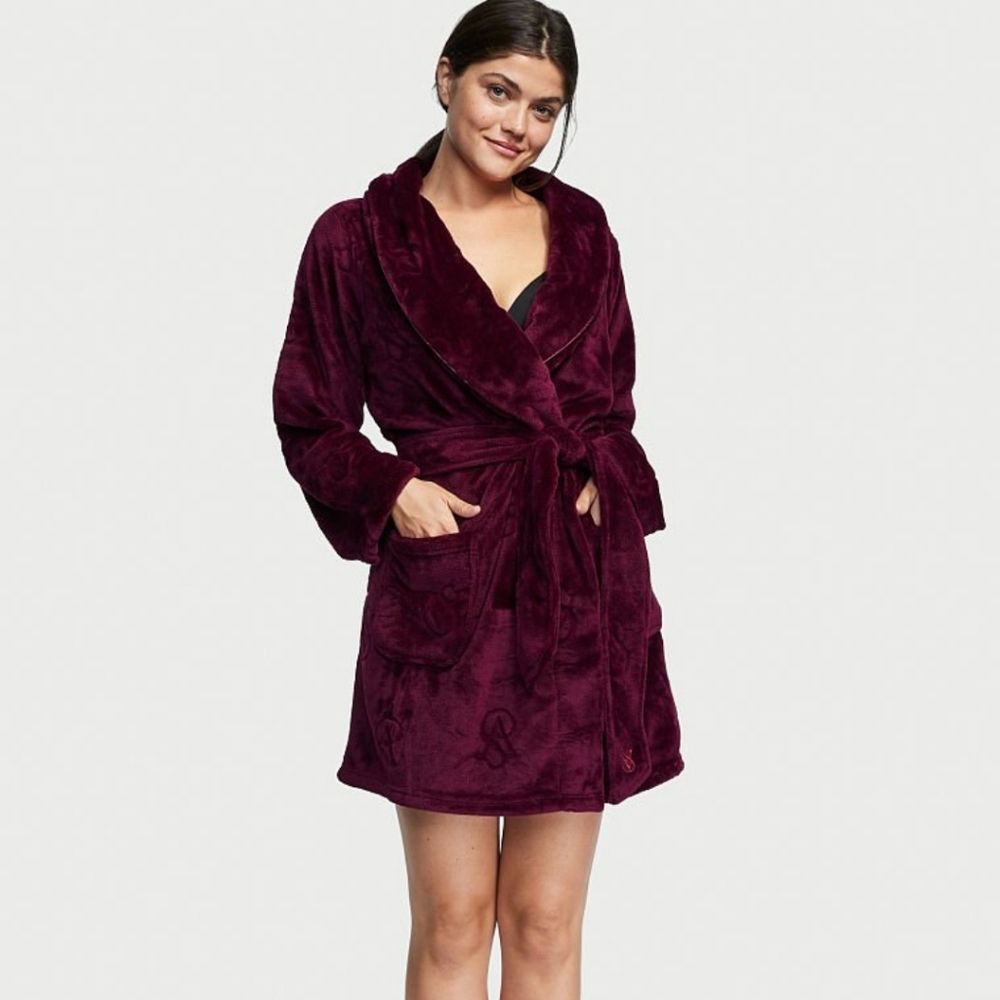 🆕️🆚️Short Cozy Robe Sz XL/XXL Kir color!